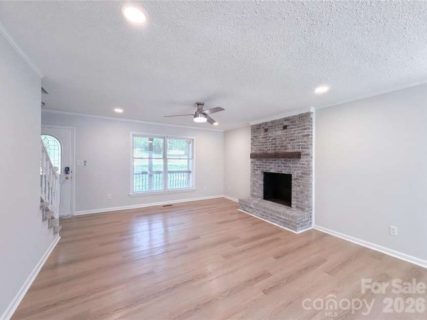 609 Ginger Drive, Kings Mountain, NC 28086.  MLS# CAR4390011, YatesRealty ID 39699. 
