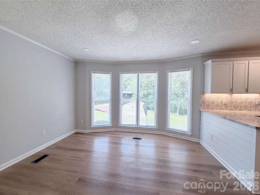 609 Ginger Drive, Kings Mountain, NC 28086.  MLS# CAR4390011, YatesRealty ID 39699. 