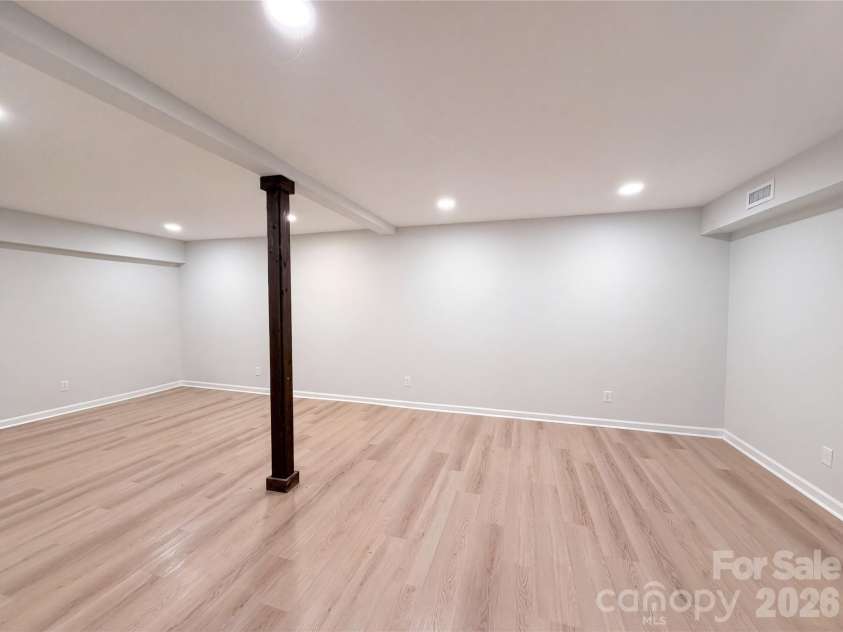 609 Ginger Drive, Kings Mountain, NC 28086.  MLS# CAR4390011, YatesRealty ID 39699. 