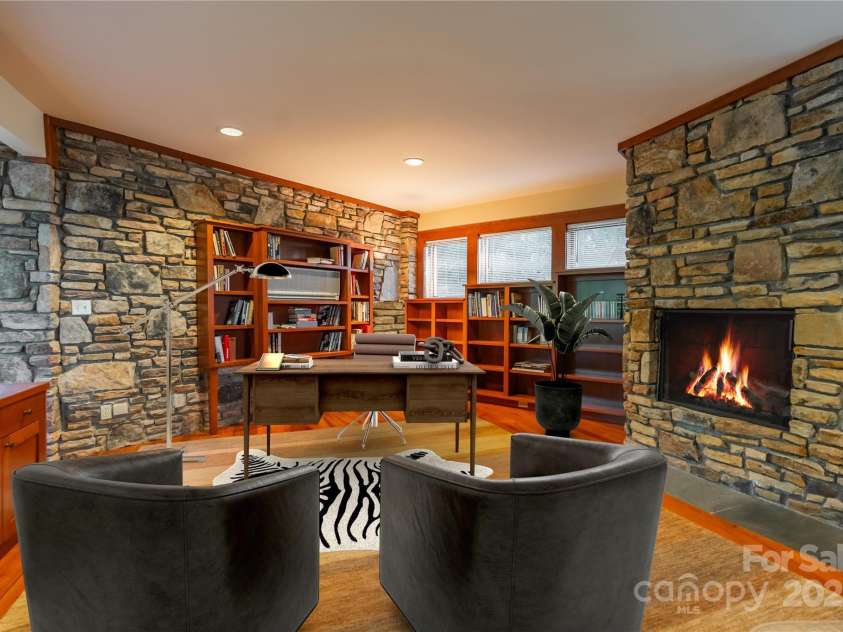 130 Piney Ridge Lane, Saluda, NC 28773.  MLS# CAR4180107, YatesRealty ID 397. 