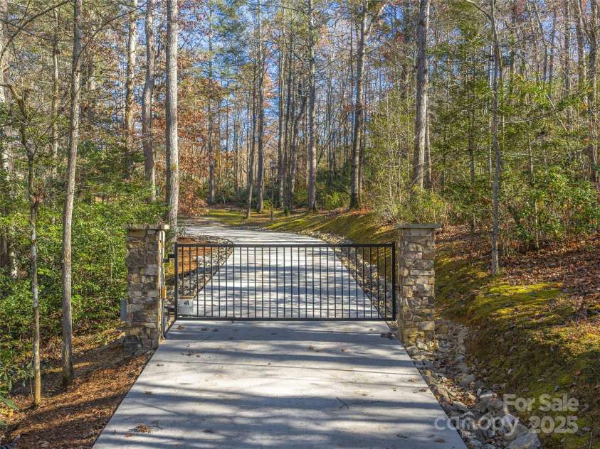 2514 Oakdale Road, Old Fort, NC 28762.  MLS# CAR4324870, YatesRealty ID 397. 