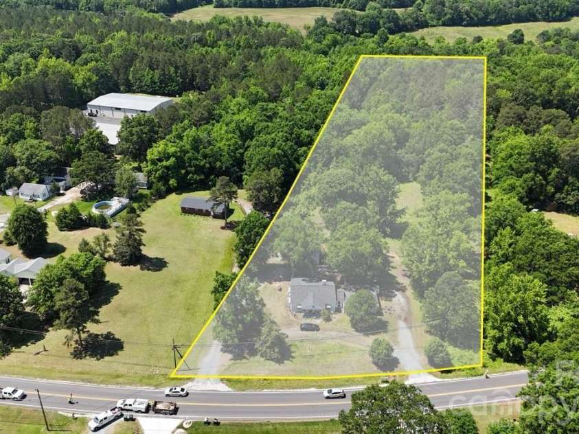 3211 Old Charlotte Highway, Monroe, NC 28110.  MLS# CAR4357417, YatesRealty ID 3970. 