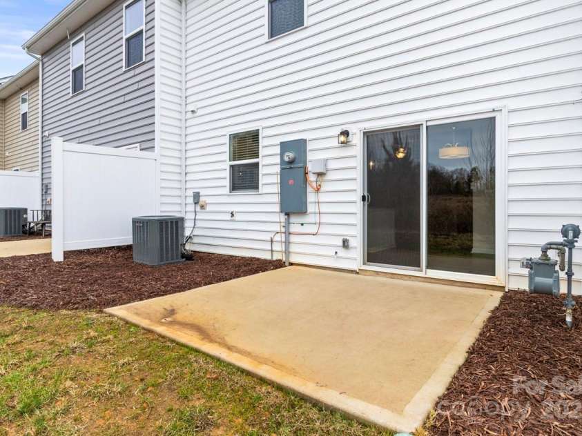 3776 Yorkshire Place, Terrell, NC 28682.  MLS# CAR4329131, YatesRealty ID 3970. 