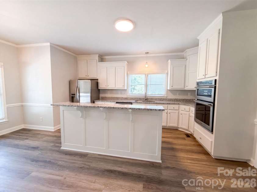 212 Timberlane Drive, Belmont, NC 28012.  MLS# CAR4403473, YatesRealty ID 39700. 