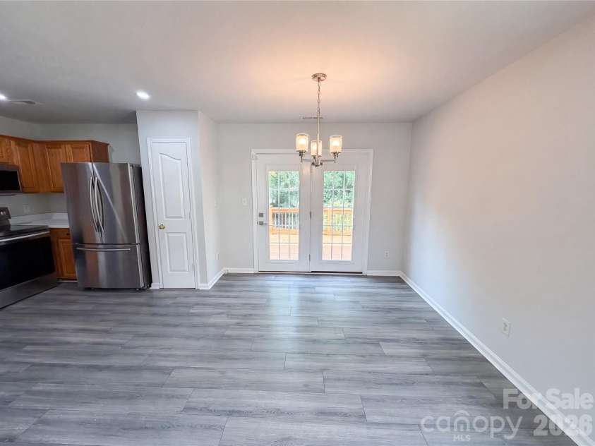 11220 Northwoods Forest Drive, Charlotte, NC 28214.  MLS# CAR4403518, YatesRealty ID 39701. 