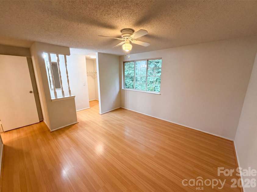 1500 Waybridge Lane, Charlotte, NC 28210.  MLS# CAR4404792, YatesRealty ID 39702. 