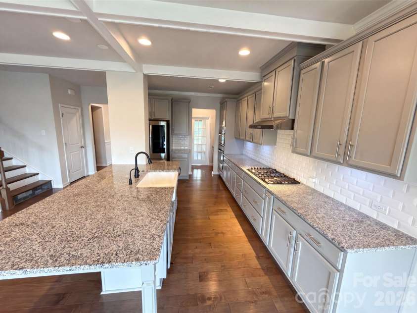 3001 Sterling Drive, Waxhaw, NC 28173.  MLS# CAR4406536, YatesRealty ID 39704. 