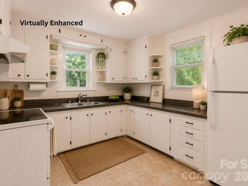 2111 Englewood Street, Kannapolis, NC 28083.  MLS# CAR4406014, YatesRealty ID 39705. VS Kitchen