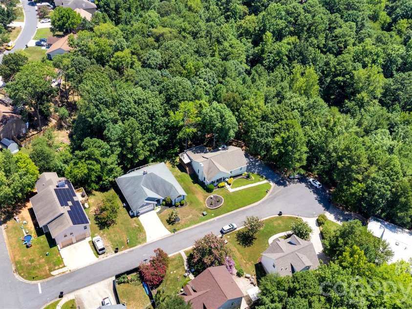 12017 Baywoods Drive, Tega Cay, SC 29708.  MLS# CAR4407015, YatesRealty ID 39706. 
