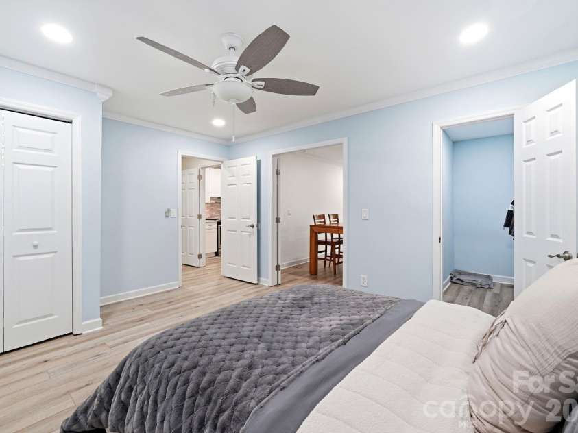 12017 Baywoods Drive, Tega Cay, SC 29708.  MLS# CAR4407015, YatesRealty ID 39706. Lower level bedroom