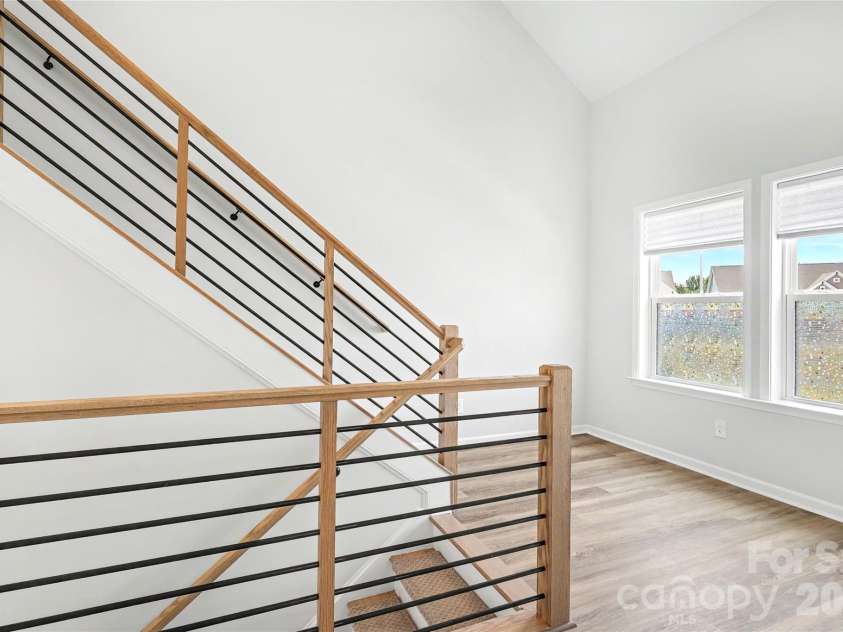 9051 Charles Francis Lane, Cornelius, NC 28031.  MLS# CAR4407203, YatesRealty ID 39707. 