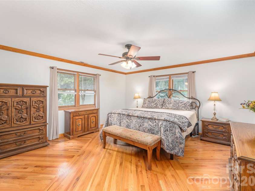 1075 Moody Farm Road, Maggie Valley, NC 28751.  MLS# CAR4400859, YatesRealty ID 39708. 