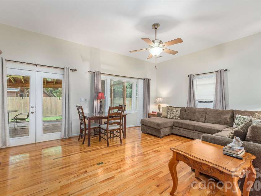 1075 Moody Farm Road, Maggie Valley, NC 28751.  MLS# CAR4400859, YatesRealty ID 39708. 