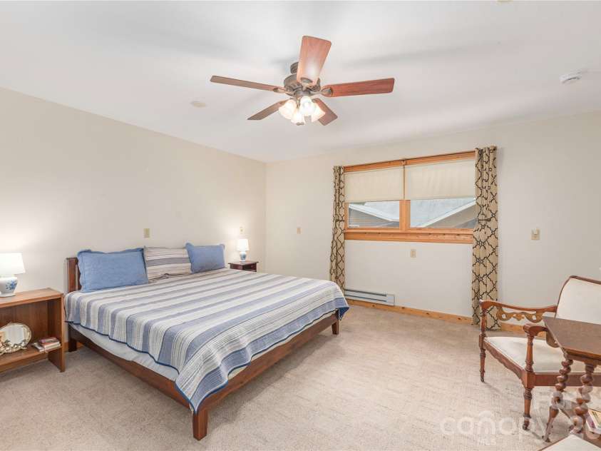 1075 Moody Farm Road, Maggie Valley, NC 28751.  MLS# CAR4400859, YatesRealty ID 39708. 