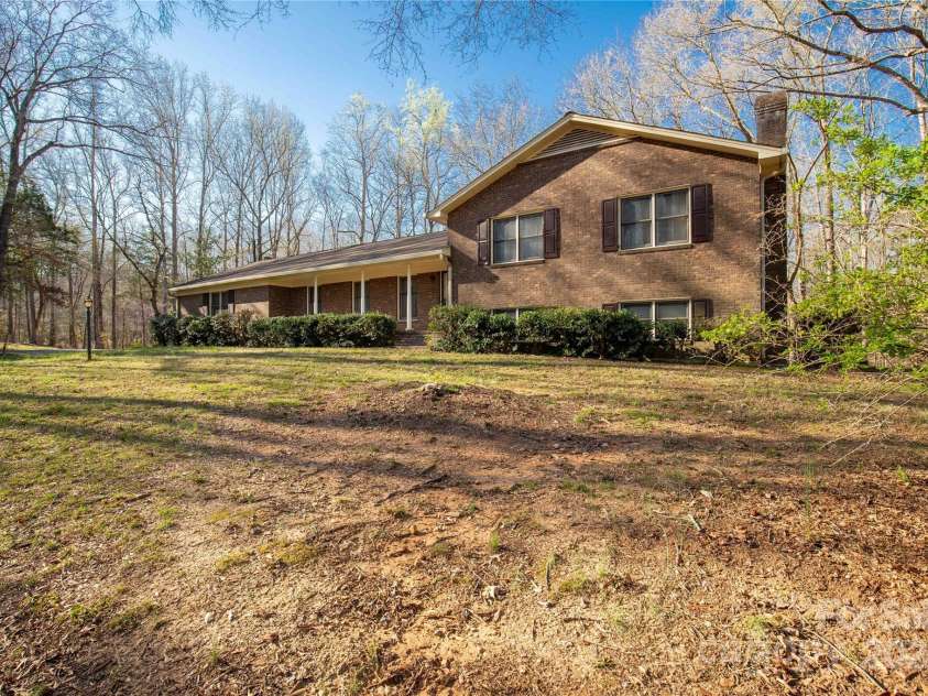 1836 Westbrook Road, Edgemoor, SC 29712.  MLS# CAR4120881, YatesRealty ID 3971. 