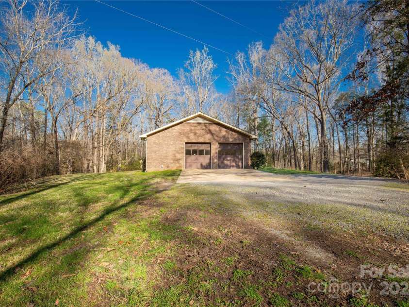 1836 Westbrook Road, Edgemoor, SC 29712.  MLS# CAR4120881, YatesRealty ID 3971. 