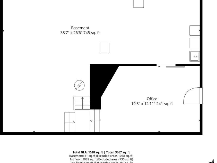 5562 Clearlake Drive, Hickory, NC 28601.  MLS# CAR4407359, YatesRealty ID 39711. 