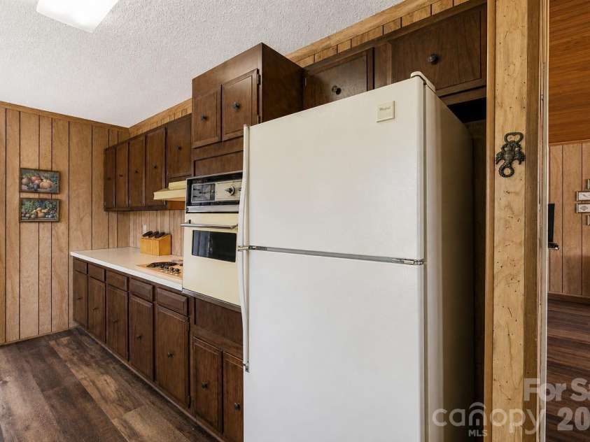 178 Penicillin Point, Troutman, NC 28677.  MLS# CAR4405820, YatesRealty ID 39713. 