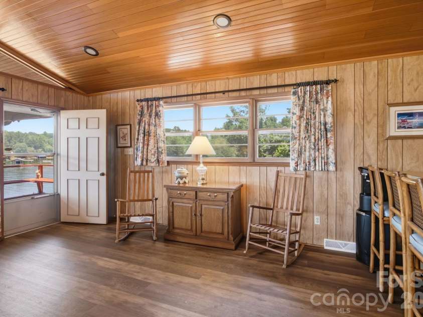 178 Penicillin Point, Troutman, NC 28677.  MLS# CAR4405820, YatesRealty ID 39713. 