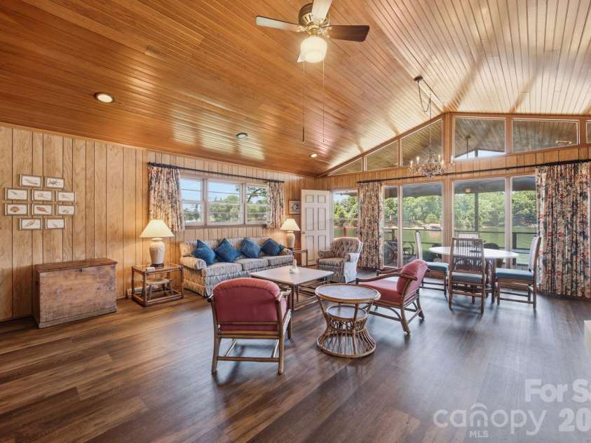 178 Penicillin Point, Troutman, NC 28677.  MLS# CAR4405820, YatesRealty ID 39713. 