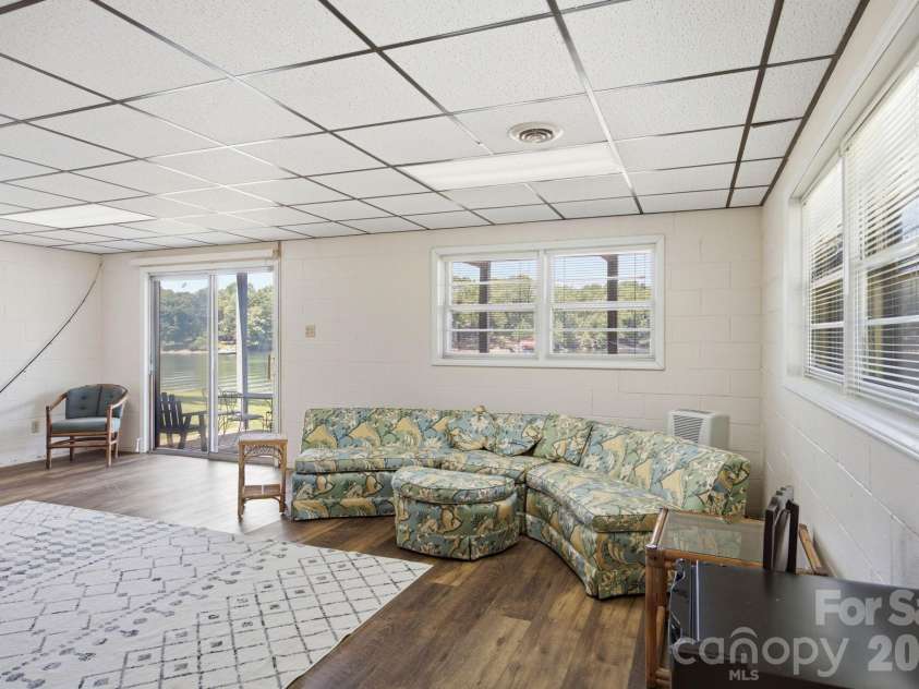 178 Penicillin Point, Troutman, NC 28677.  MLS# CAR4405820, YatesRealty ID 39713. 