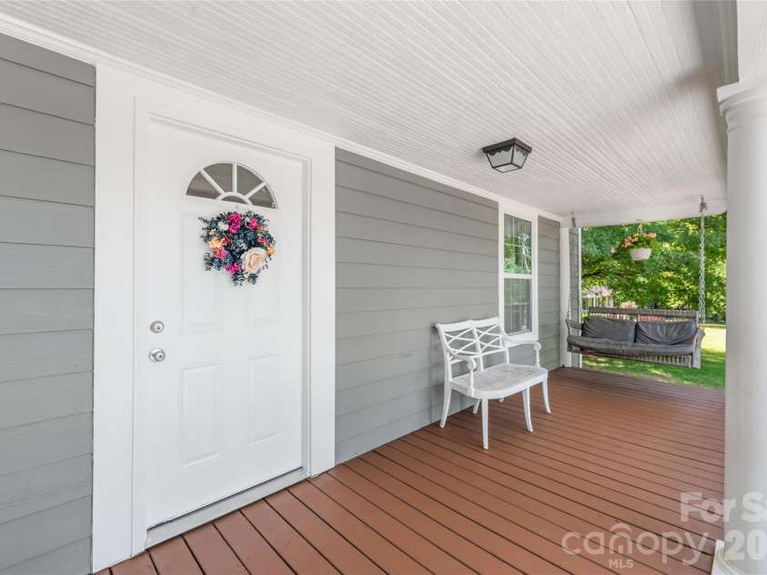 243 Main Street, Wingate, NC 28174.  MLS# CAR4384618, YatesRealty ID 39714. 