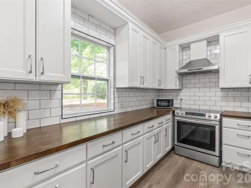 243 Main Street, Wingate, NC 28174.  MLS# CAR4384618, YatesRealty ID 39714. 