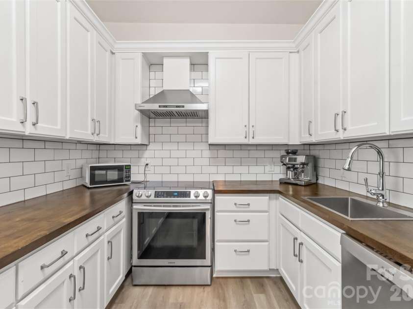 243 Main Street, Wingate, NC 28174.  MLS# CAR4384618, YatesRealty ID 39714. 