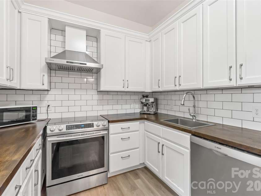 243 Main Street, Wingate, NC 28174.  MLS# CAR4384618, YatesRealty ID 39714. 