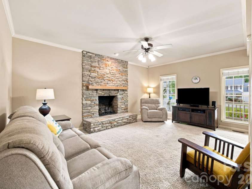 7073 Ridgeway Road, Stanley, NC 28164.  MLS# CAR4406988, YatesRealty ID 39719. 