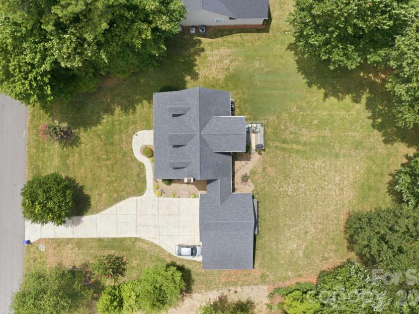 7073 Ridgeway Road, Stanley, NC 28164.  MLS# CAR4406988, YatesRealty ID 39719. 