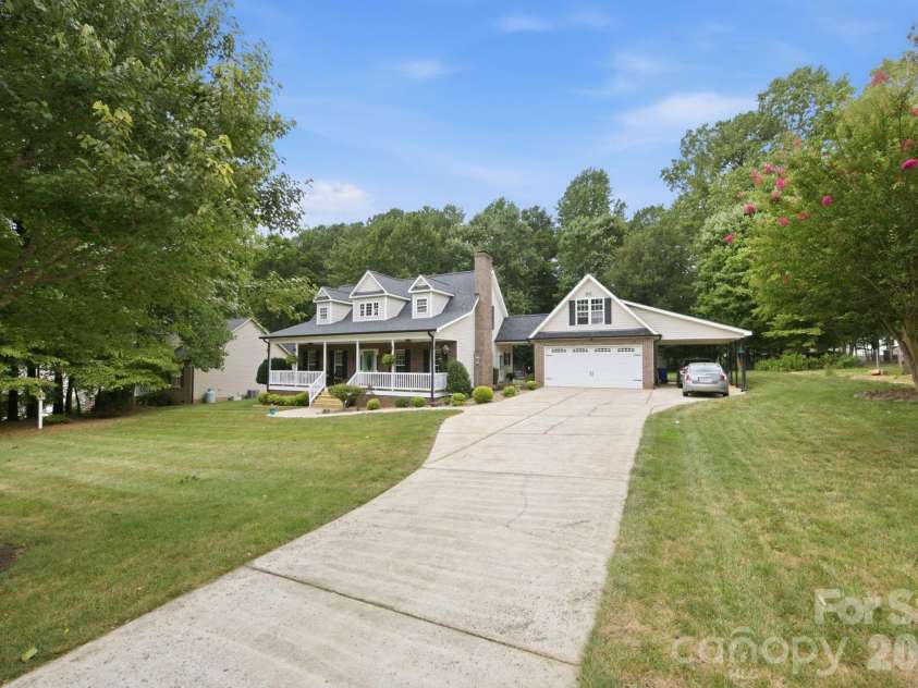 7073 Ridgeway Road, Stanley, NC 28164.  MLS# CAR4406988, YatesRealty ID 39719. 