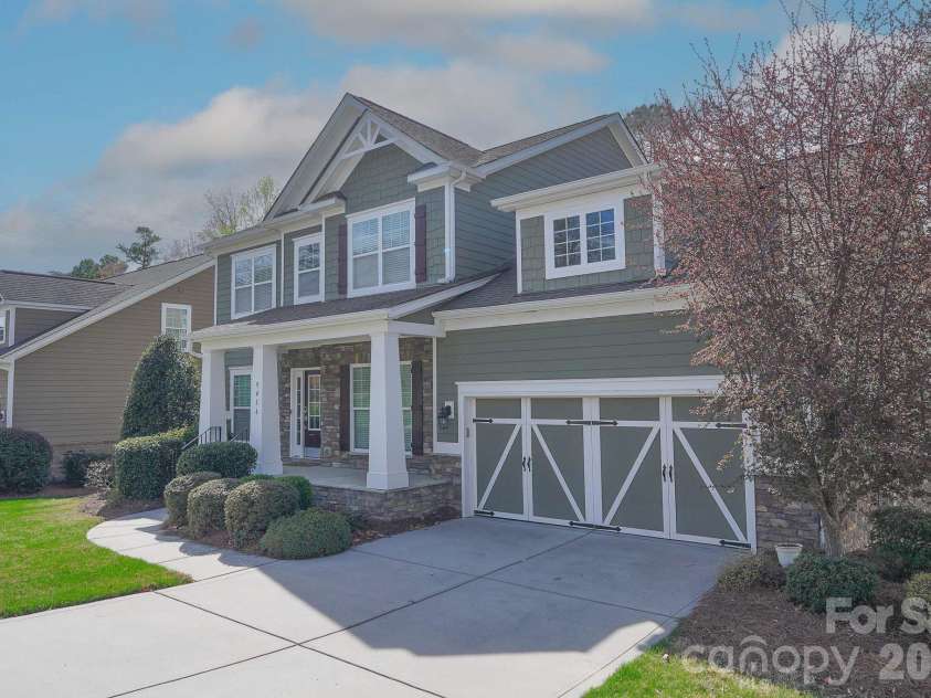 9416 Segundo Lane, Charlotte, NC 28278.  MLS# CAR4355227, YatesRealty ID 3972. 