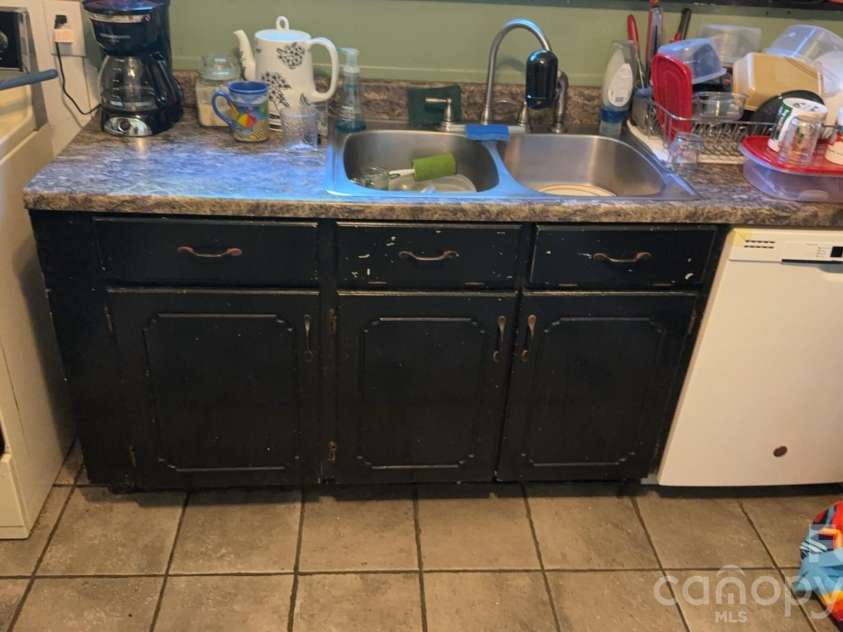 116 Poplar Hill Drive, Boone, NC 28607.  MLS# CAR4404954, YatesRealty ID 39721. 