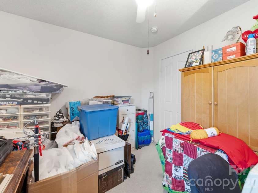 9220 Garnet Field Court, Charlotte, NC 28269.  MLS# CAR4407211, YatesRealty ID 39722. 