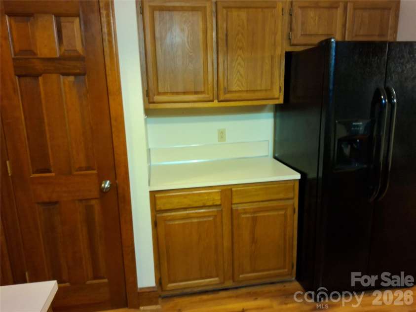 104 Swaim Court, Salisbury, NC 28147.  MLS# CAR4407010, YatesRealty ID 39725. Kitchen - 5