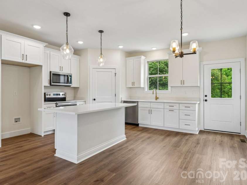 3914 Mullis Newsome Road, Monroe, NC 28110.  MLS# CAR4406341, YatesRealty ID 39728. 