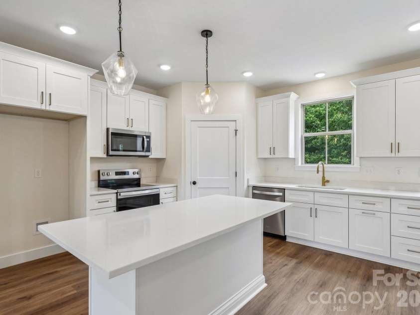 3914 Mullis Newsome Road, Monroe, NC 28110.  MLS# CAR4406341, YatesRealty ID 39728. 