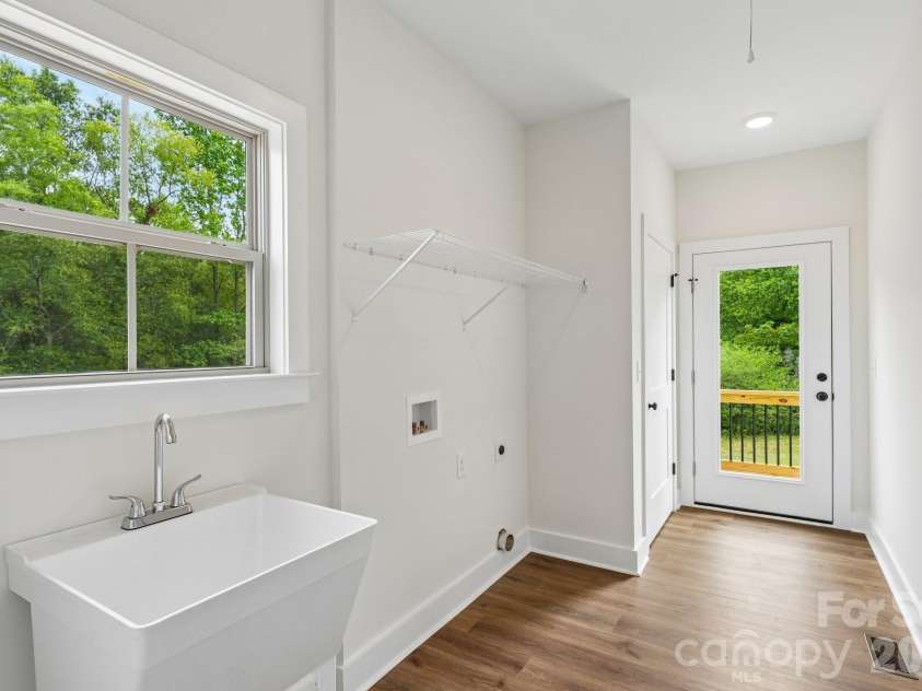 3914 Mullis Newsome Road, Monroe, NC 28110.  MLS# CAR4406341, YatesRealty ID 39728. 