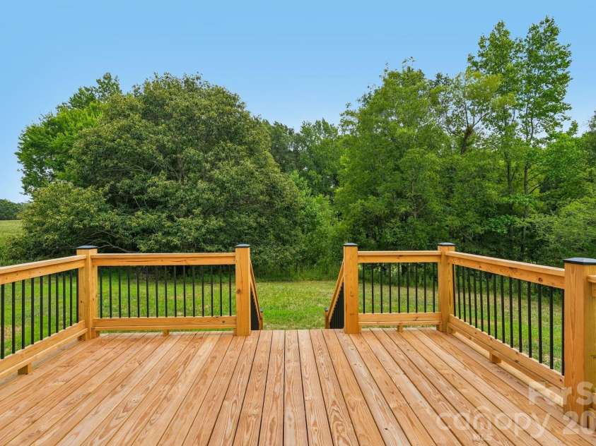 3914 Mullis Newsome Road, Monroe, NC 28110.  MLS# CAR4406341, YatesRealty ID 39728. 