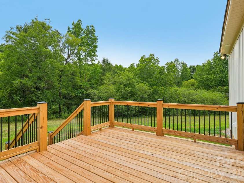 3914 Mullis Newsome Road, Monroe, NC 28110.  MLS# CAR4406341, YatesRealty ID 39728. 