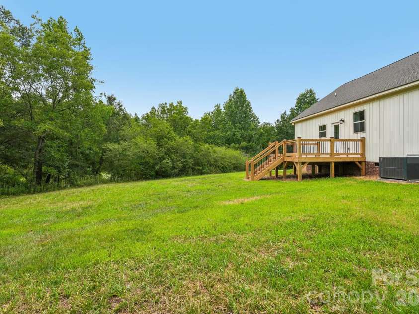 3914 Mullis Newsome Road, Monroe, NC 28110.  MLS# CAR4406341, YatesRealty ID 39728. 