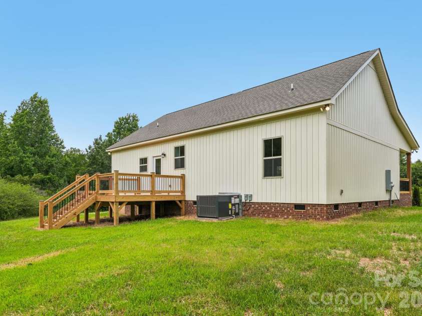 3914 Mullis Newsome Road, Monroe, NC 28110.  MLS# CAR4406341, YatesRealty ID 39728. 