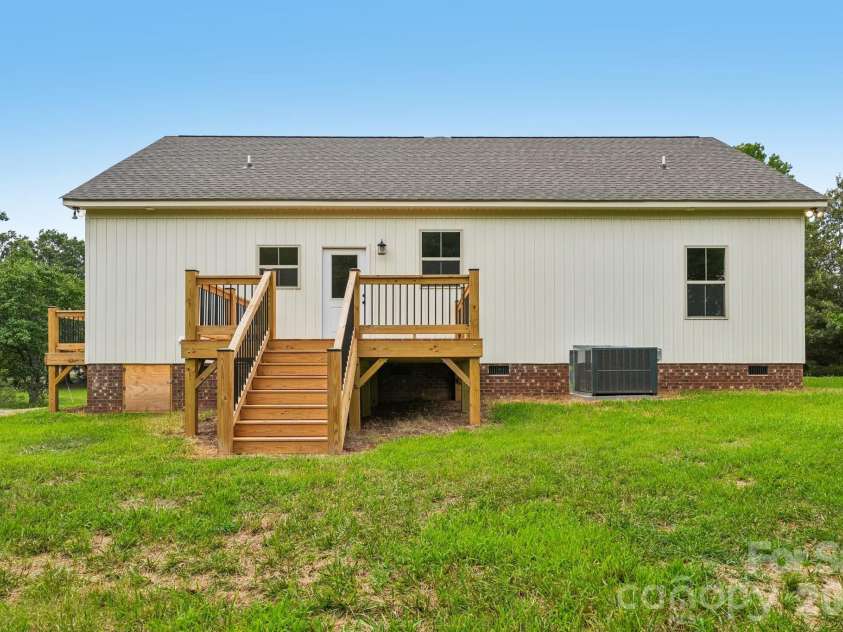 3914 Mullis Newsome Road, Monroe, NC 28110.  MLS# CAR4406341, YatesRealty ID 39728. 