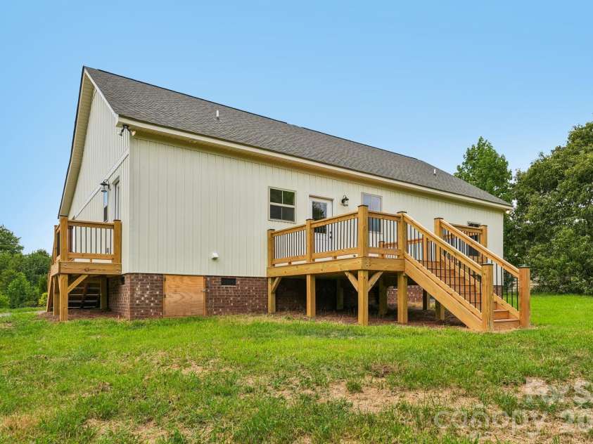 3914 Mullis Newsome Road, Monroe, NC 28110.  MLS# CAR4406341, YatesRealty ID 39728. 