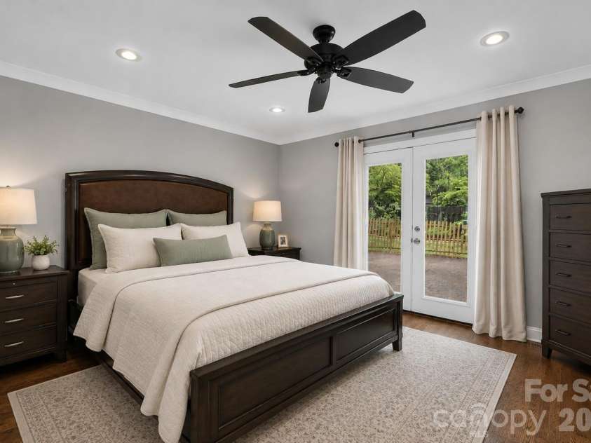 21334 Sandy Cove Road, Cornelius, NC 28031.  MLS# CAR4405688, YatesRealty ID 39729. 
