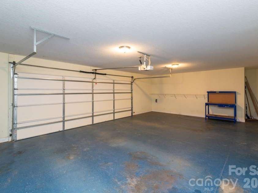 12 Chigger Ridge Road, Sylva, NC 28779.  MLS# CAR4357385, YatesRealty ID 3973. 