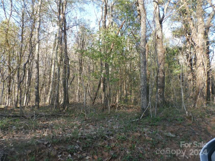 288 Firetower Road, Spruce Pine, NC 28777.  MLS# CAR4135750, YatesRealty ID 3973. 