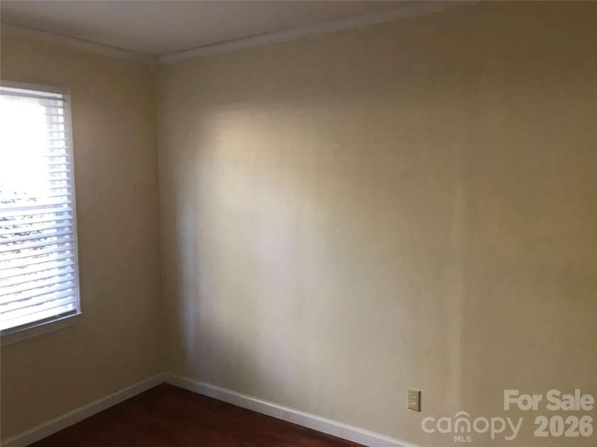 545 Avery Creek Road, Arden, NC 28704.  MLS# CAR4342622, YatesRealty ID 3973. 