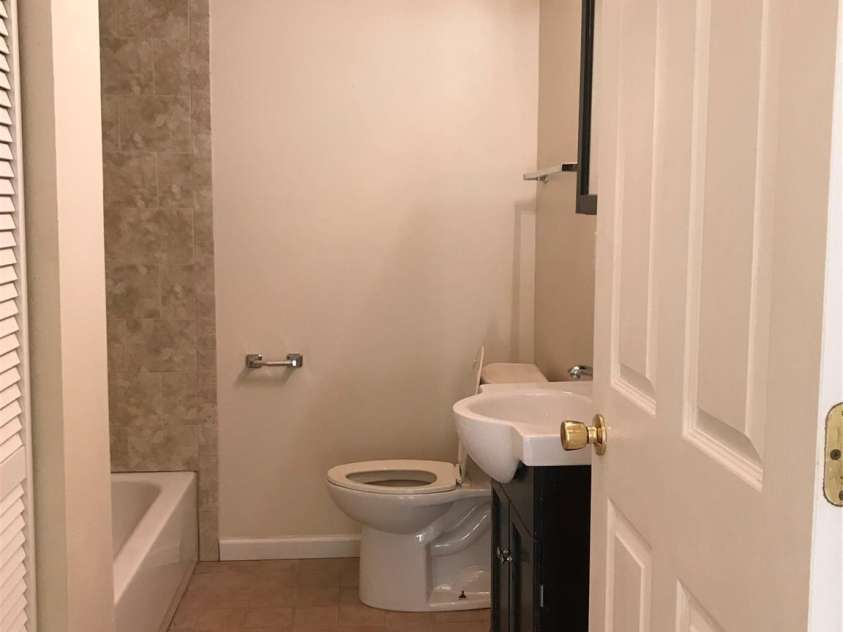 545 Avery Creek Road, Arden, NC 28704.  MLS# CAR4342622, YatesRealty ID 3973. 